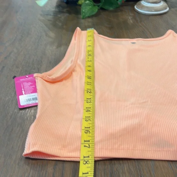 Yogalicious tank. Size XL - Picture 11 of 11